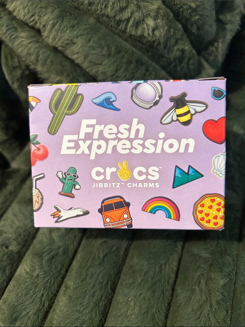 CROCS Fresh Expression Purple Jibbitz Charms Box